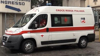Cade da un capannone, operaio muore in cantiere cuneese